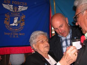 monique-hanotte-with-peter-van-de-parre